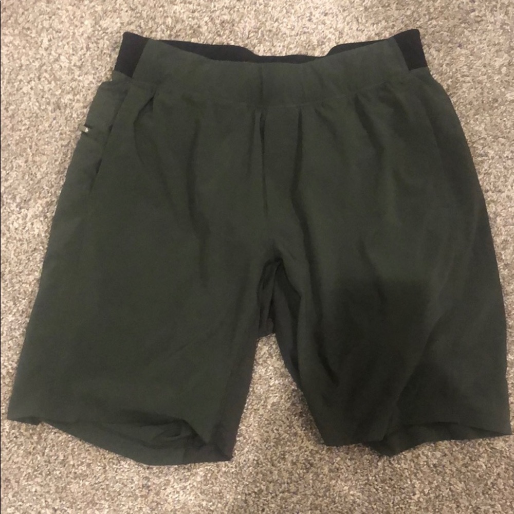 Lululemon THE Short 9” Lined